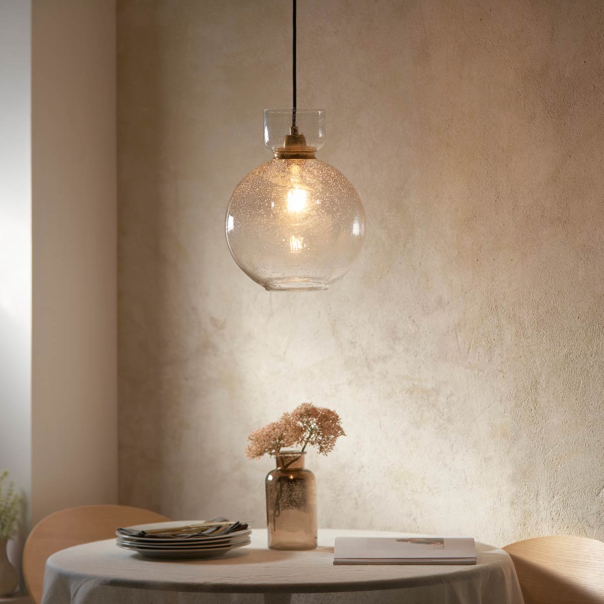 High Quality Kitchen Pendant with Clear Bubble Glass Shade