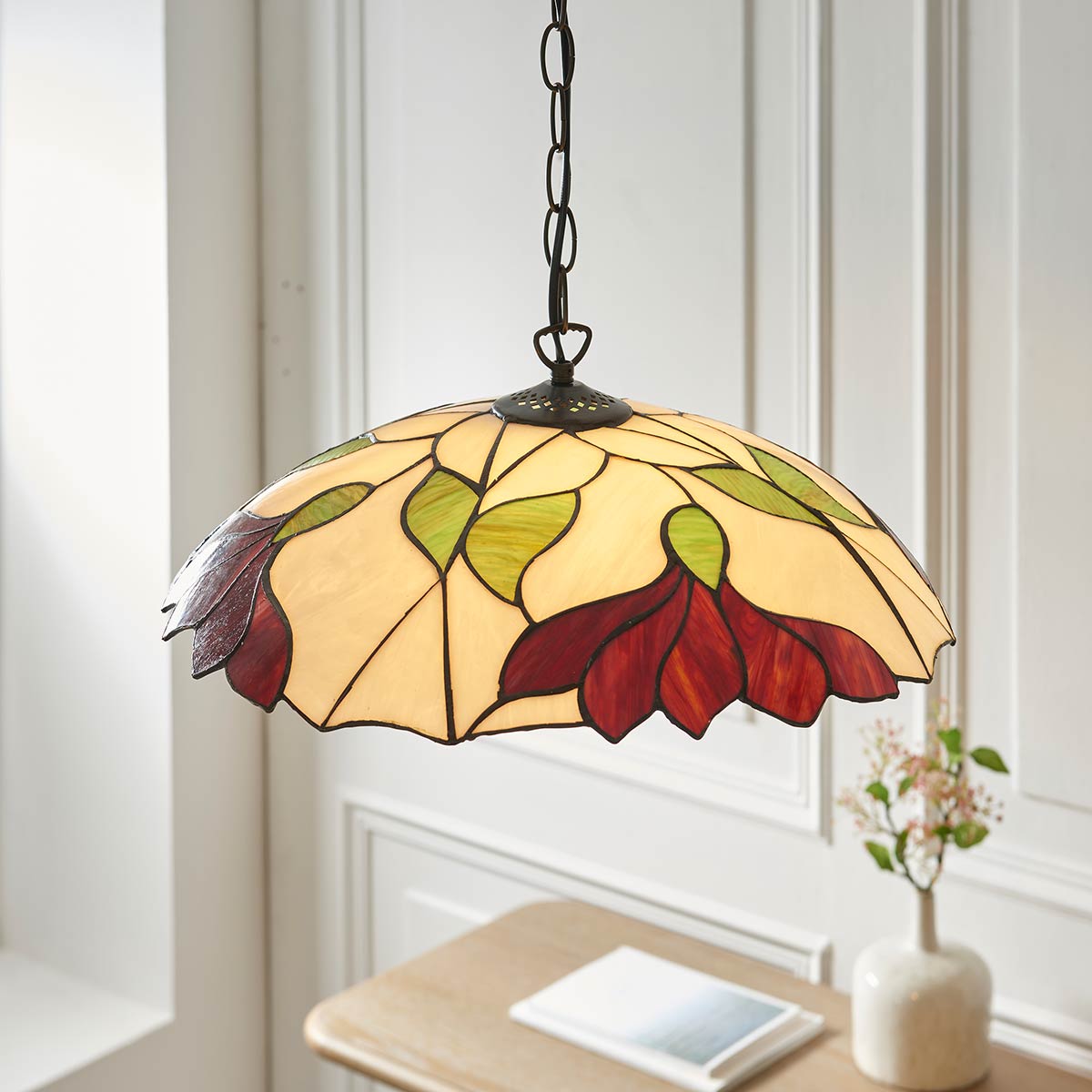 Botanica Large Tiffany Pendant Light with Floral Design