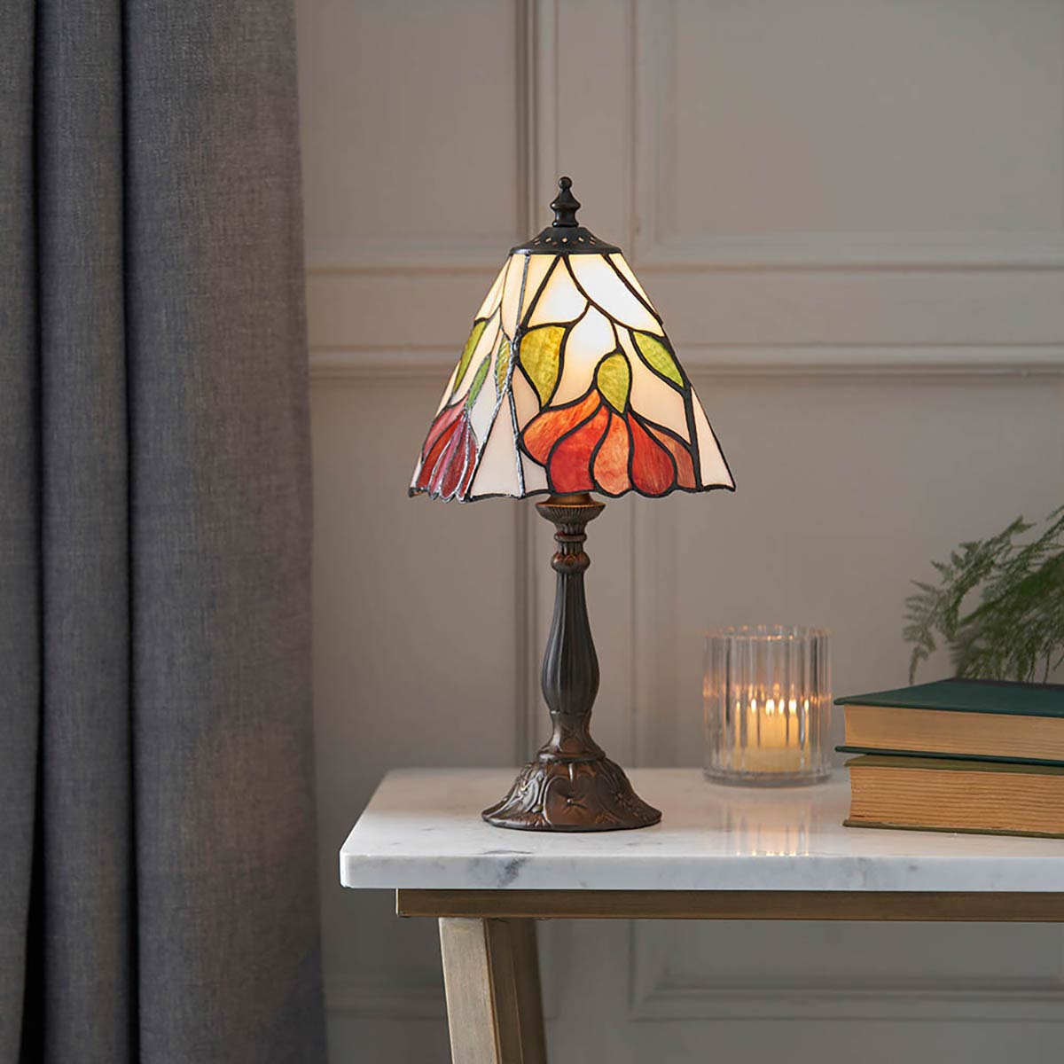 Botanica Mini Tiffany Table Lamp with Floral Design