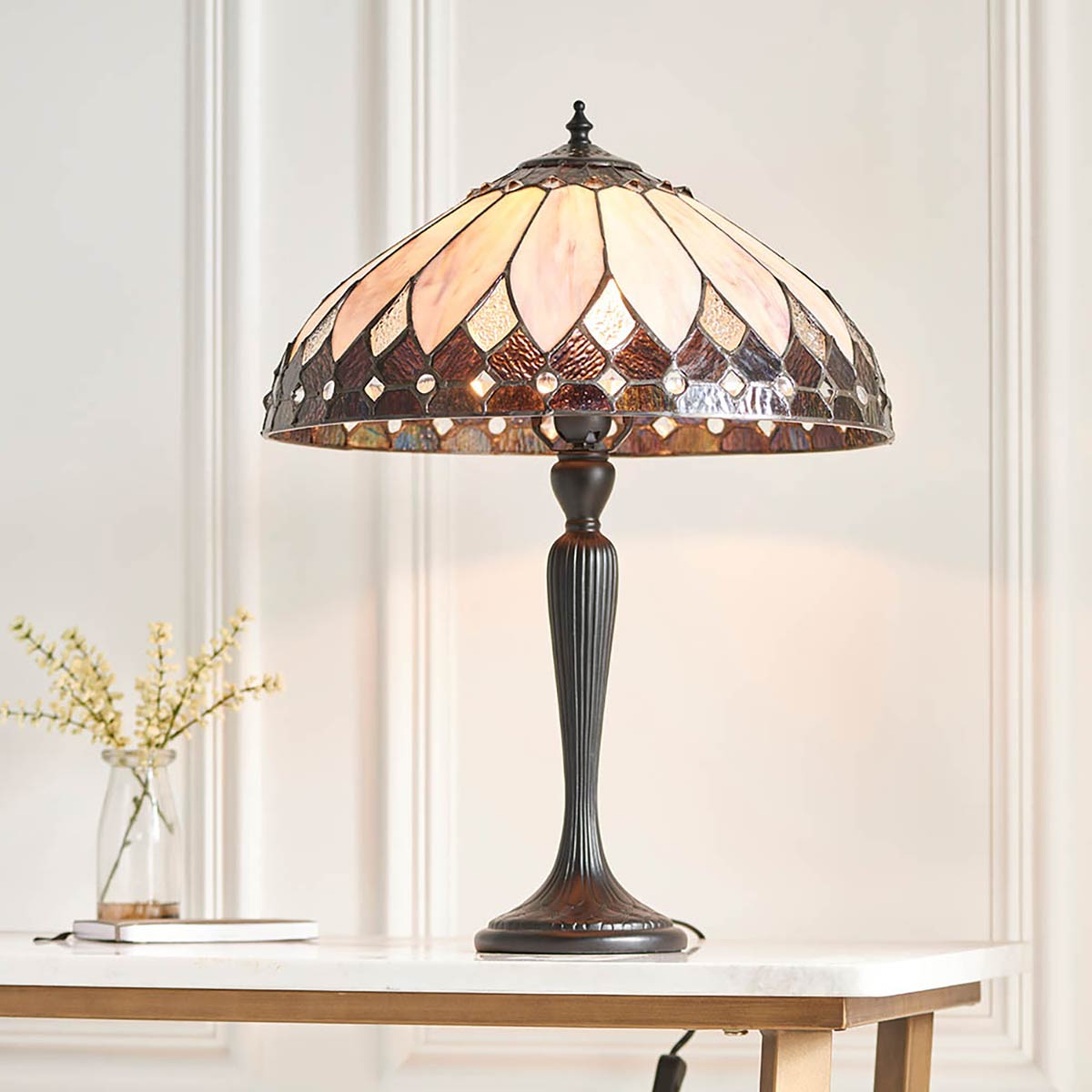 Brooklyn Medium Tiffany Table Lamp in Art Deco Style