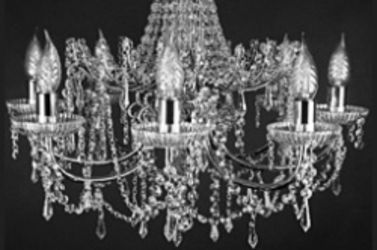 How To Clean Crystal Chandelier Lights, What To Use Clean Chandelier