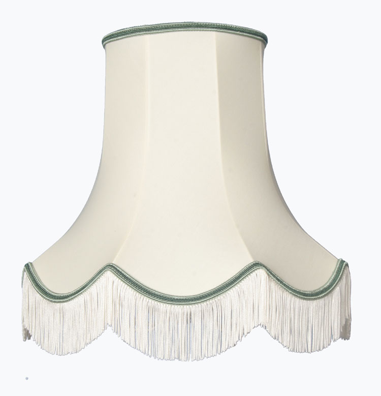 Classic Scallop Cream And Navy 6in Clip on Lampshade