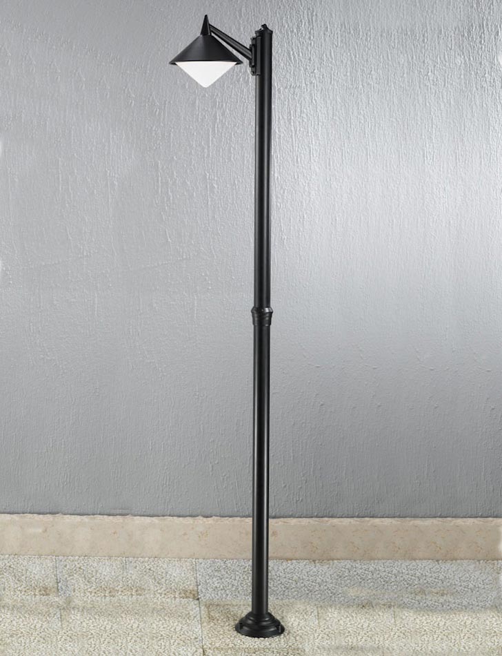 Contemporary 1 Light Cast Aluminium Garden Lamp Post Matt Black IP43